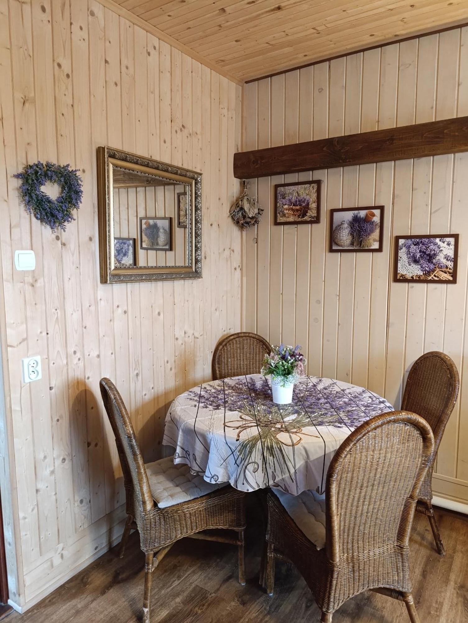 Guesthouse Eden Liptovský Mikuláš Exteriör bild